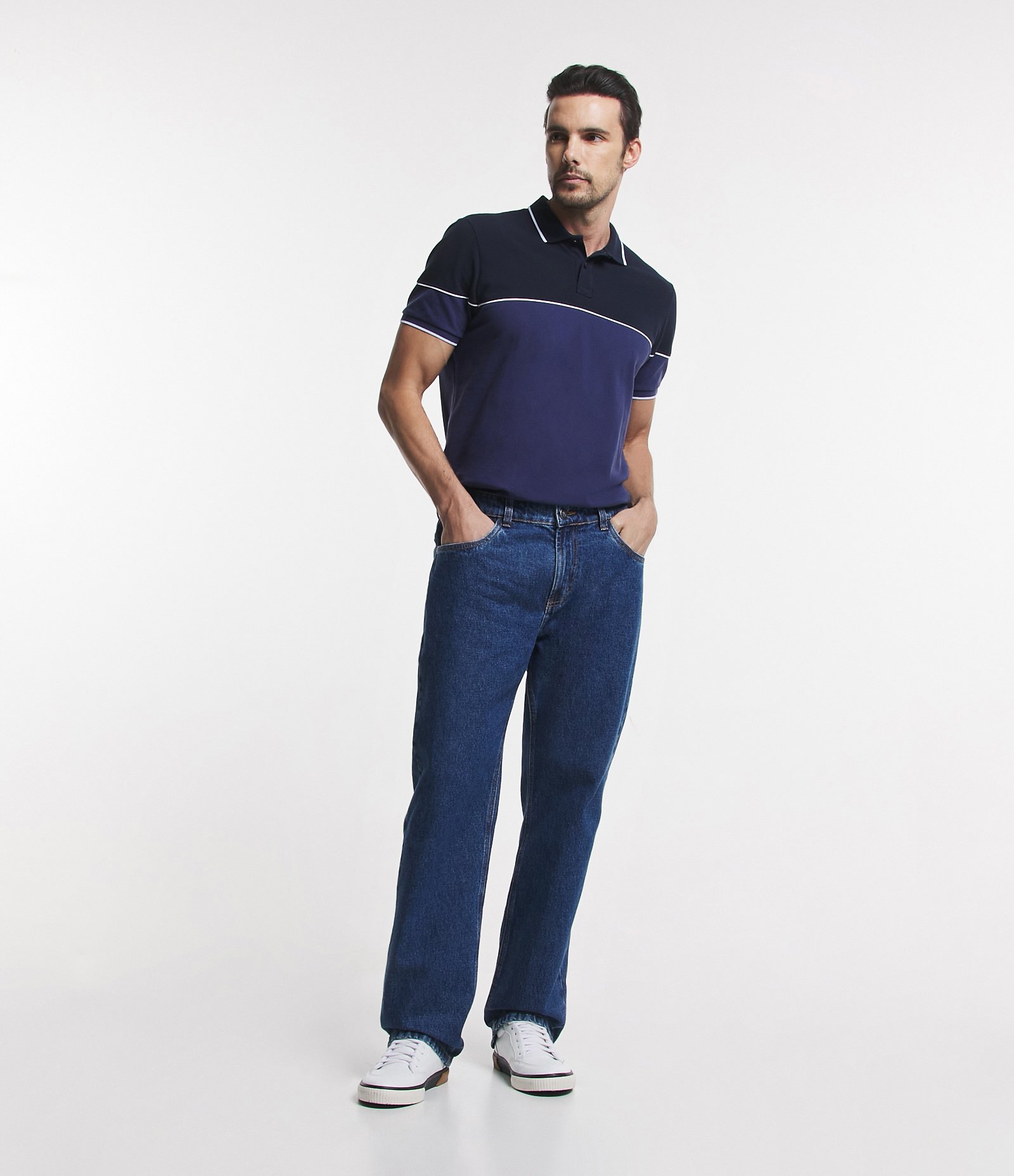 Camisa Polo Regular em Malha Piquet com Blocos de Cor e Friso Contrastante Azul 2