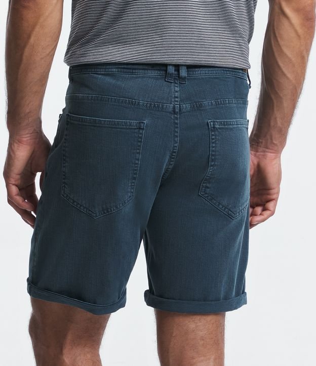 Bermuda Slim Jeans com Textura e Barra Dobrada Azul Petróleo 3