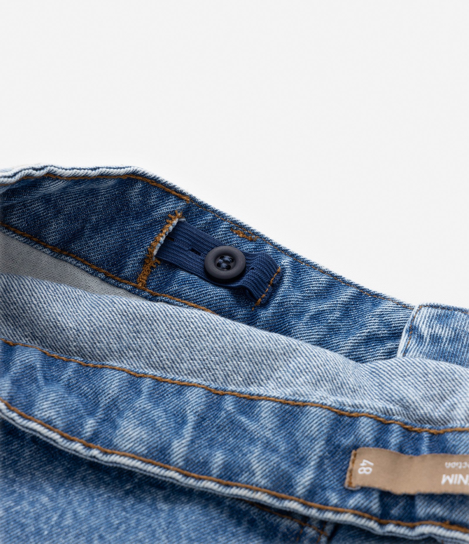 Calça Mom Jeans com Lavagem Marmorizada Curve & Plus Size Azul 8