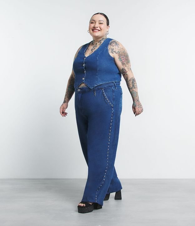 Calca 90'S Jeans com Aplicação de Tachas Curve & Plus Size Coleção Jessica Lopes Azul 1