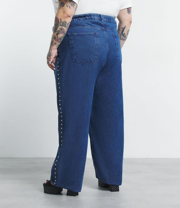 Calca 90'S Jeans com Aplicação de Tachas Curve & Plus Size Coleção Jessica Lopes Azul 3