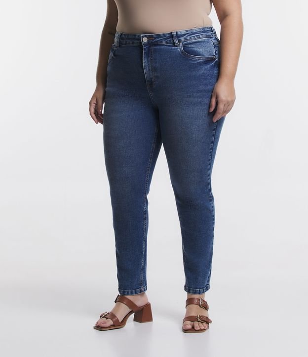 Calça Skinny em Jeans Marmorizado e Cintura Média Curve & Plus Size Azul 2