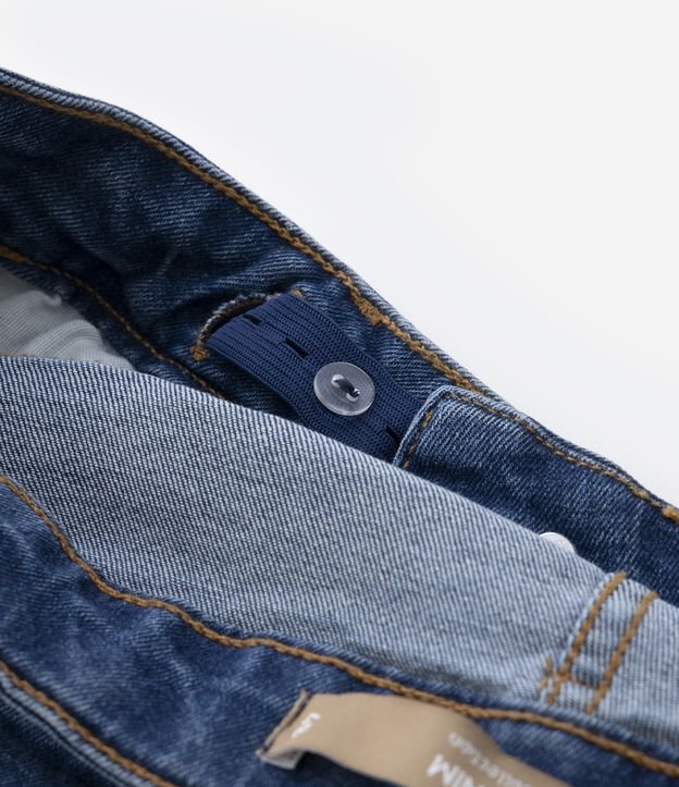 Calça Skinny Jeans com Detalhes Puídos e Barra a Fio Curve & Plus Size Azul 8