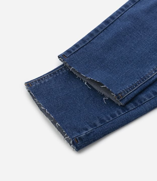 Calça Skinny Jeans com Detalhes Puídos e Barra a Fio Curve & Plus Size Azul 9
