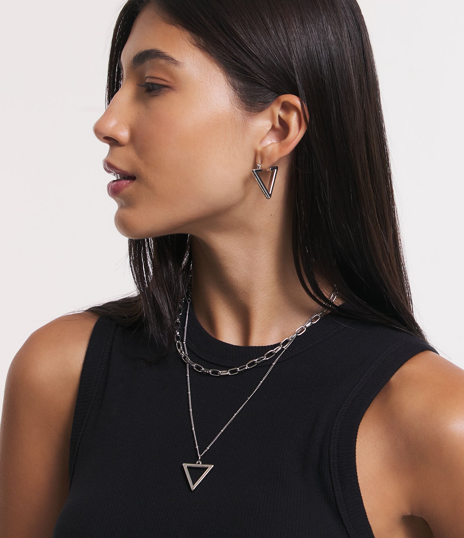 Conjunto de Colar Camadas e Brinco Triangular Prata 1