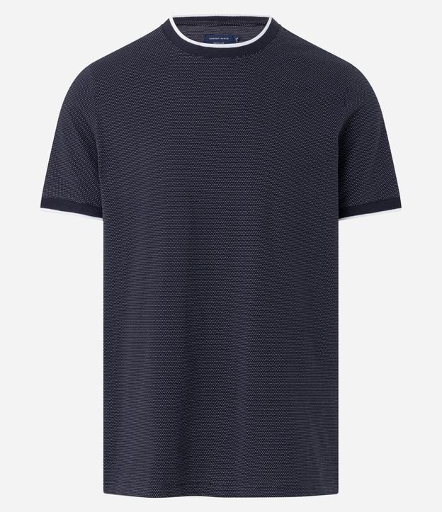 Camiseta Regular em Meia Malha Texturiza com Detalhes Contrastantes
