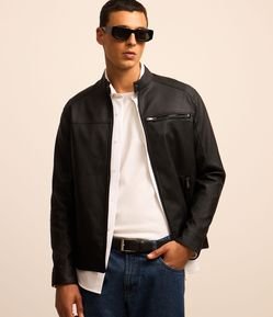 Jaqueta Biker em Pu com Recortes e Bolsos com Zíper