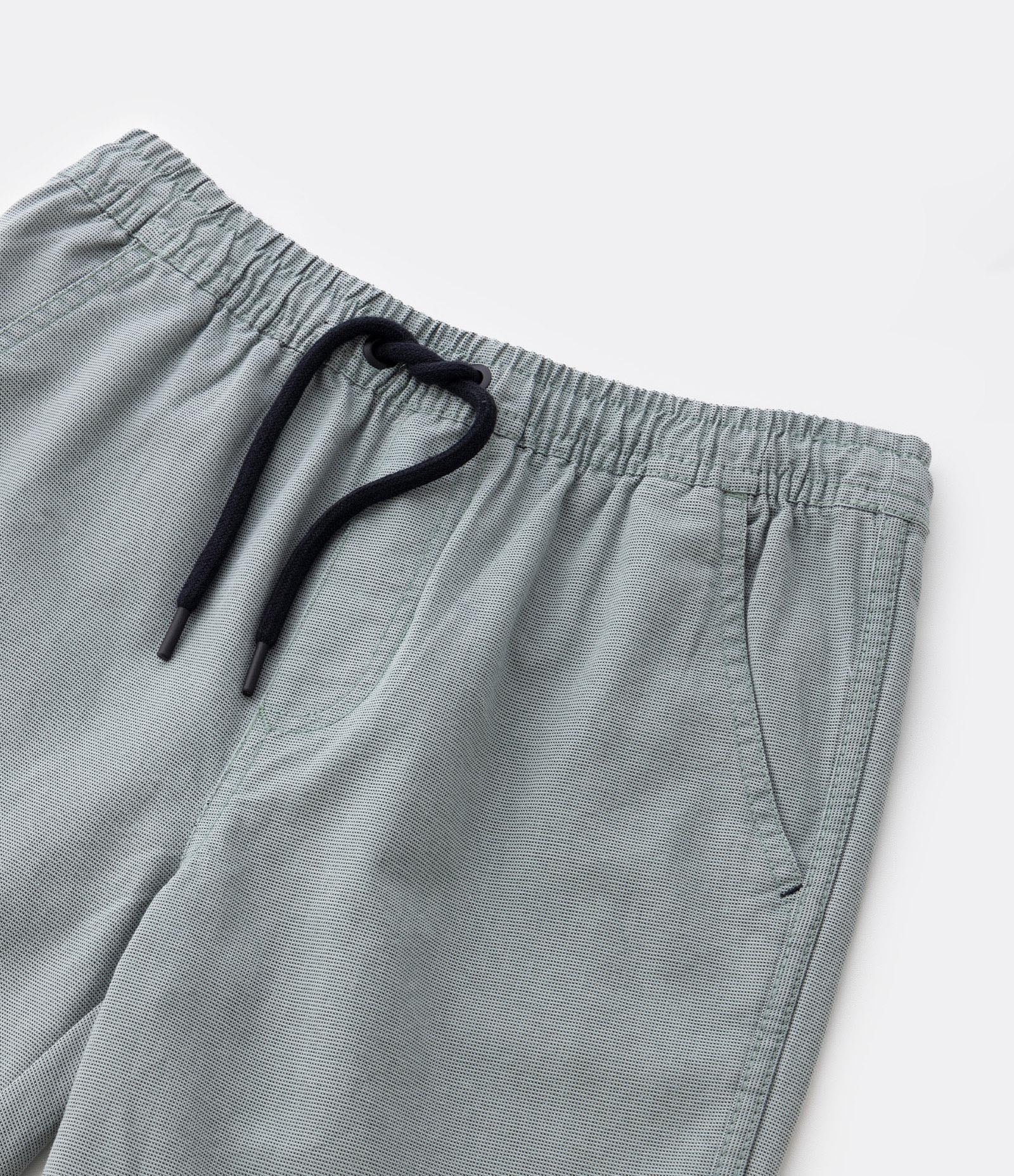 Bermuda Infantil em Sarja com Cordão no Cós - Tam 5 a 14 Anos Verde Claro 6