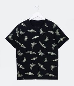 Camiseta Infantil com Estampa de Morceguinhos que Brilham no Escuro - Tam 5 a 12 Anos