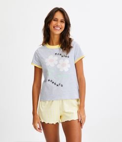 Pijama Curto em Meia Malha com Estampa Floral e Xadrez Vichy