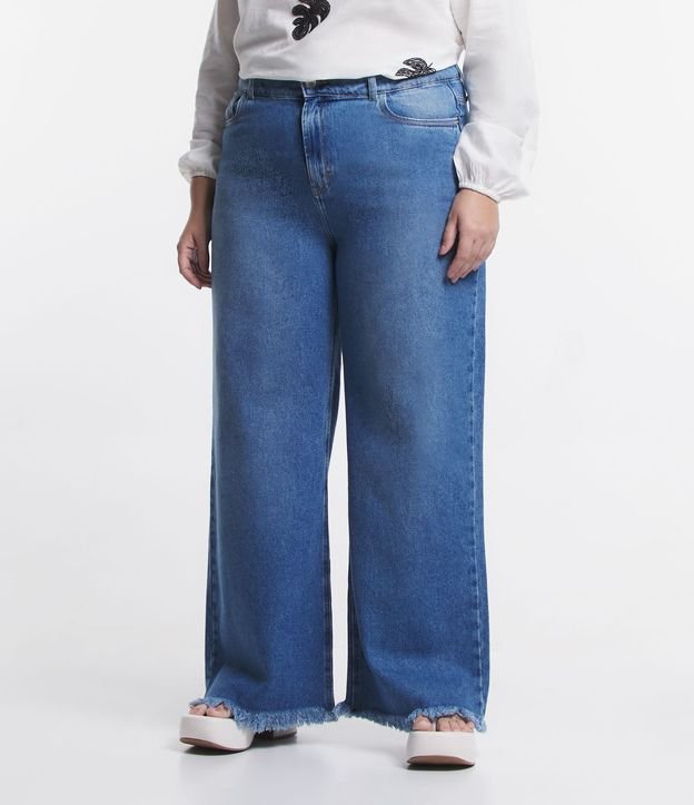 Calça Wide Leg Jeans com Bolsos e Barra a Fio Curve & Plus Azul 2