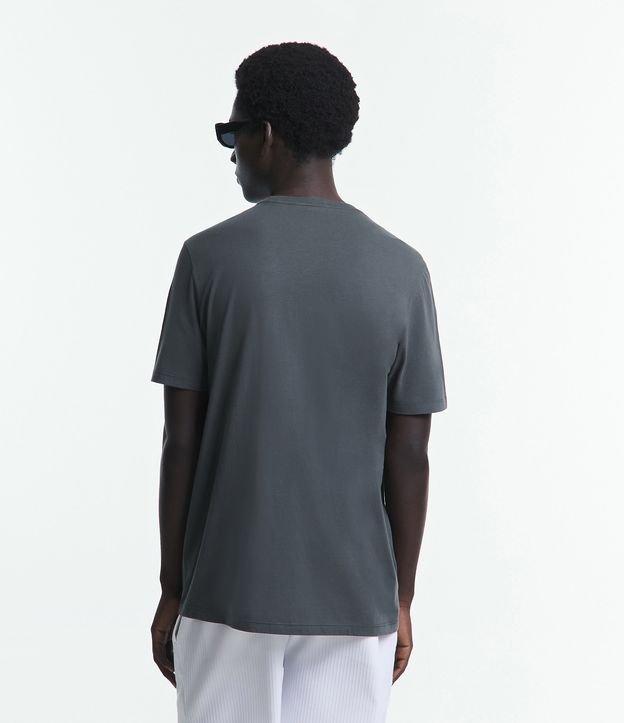 Camiseta Slim em Algodão com Estampa de Lettering Verde 4