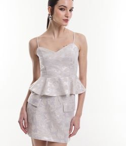 Blusa em Jacquard com Decote Coração e Peplum na Barra
