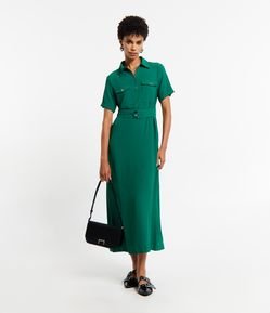Vestido New Midi Texturizado com Cinto e Botões Frontais