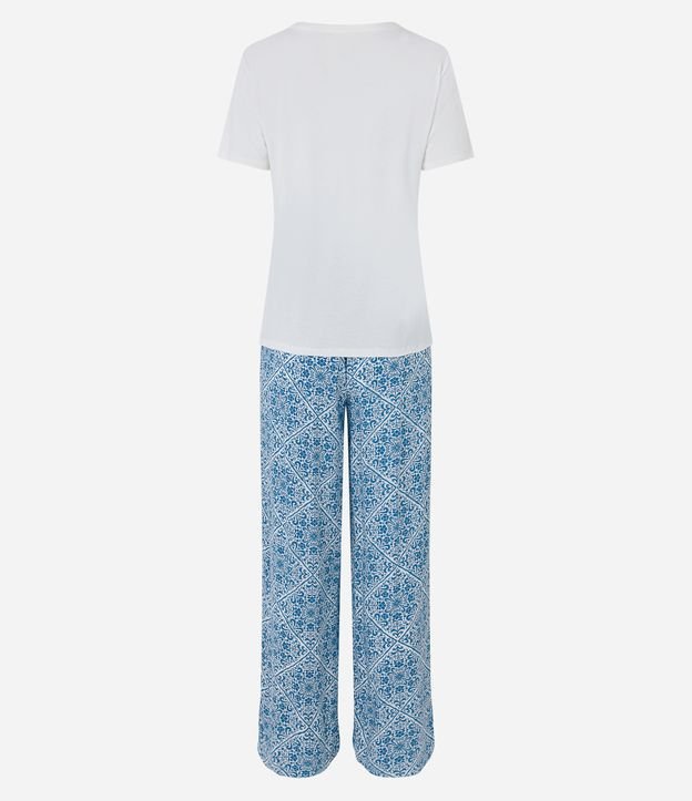 Pijama Longo em Viscolycra com Calça Ampla e Estampa Vista da Janela e Arabescos Branco/ Azul 6