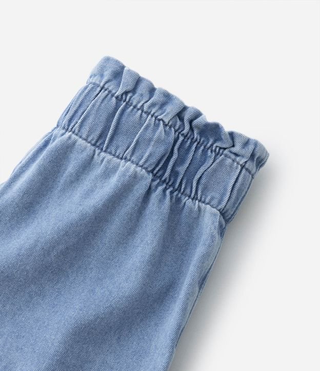 Short Jeans Infantil com Cintura Larga Elástica e Babadinho na Barra - Tam 1 a 5 anos Azul 3