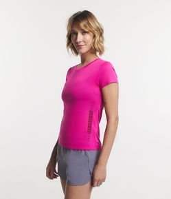 Camiseta Esportiva em Crepe com Estampa Endless Possibilities