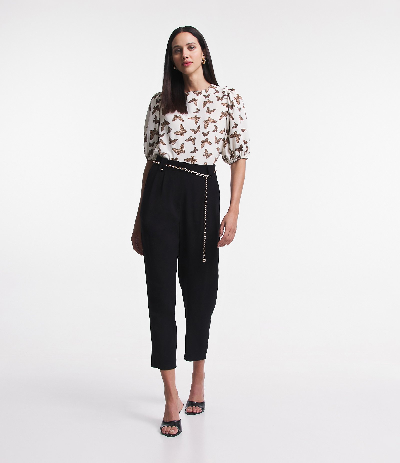Blusa Manga Curta em Crepe com Borboletas Estampadas Off White 2