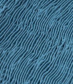 Blusa Cropped Alfaiatada em Crepe com Lastex nas Costas Curve & Plus Size