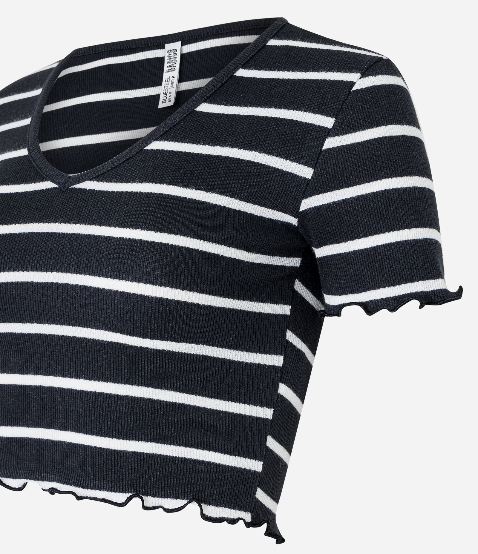 Blusa Cropped em Ribana Listrada com Frufru nas Mangas e Barra Preto 2