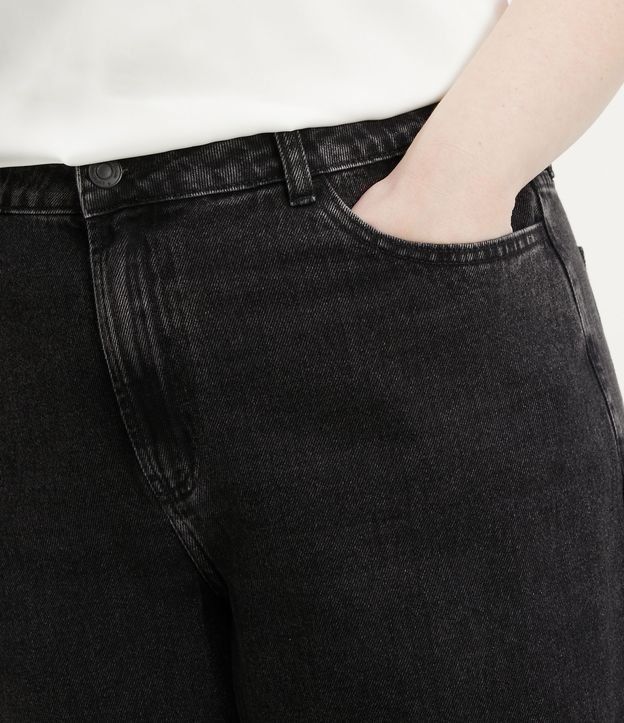 Calça Wide Leg Jeans com Efeito Estonado no Cós Curve & Plus Size Preto 4