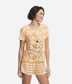Pijama Curto em Viscolycra com Estampa Ursinho Pooh e Listras