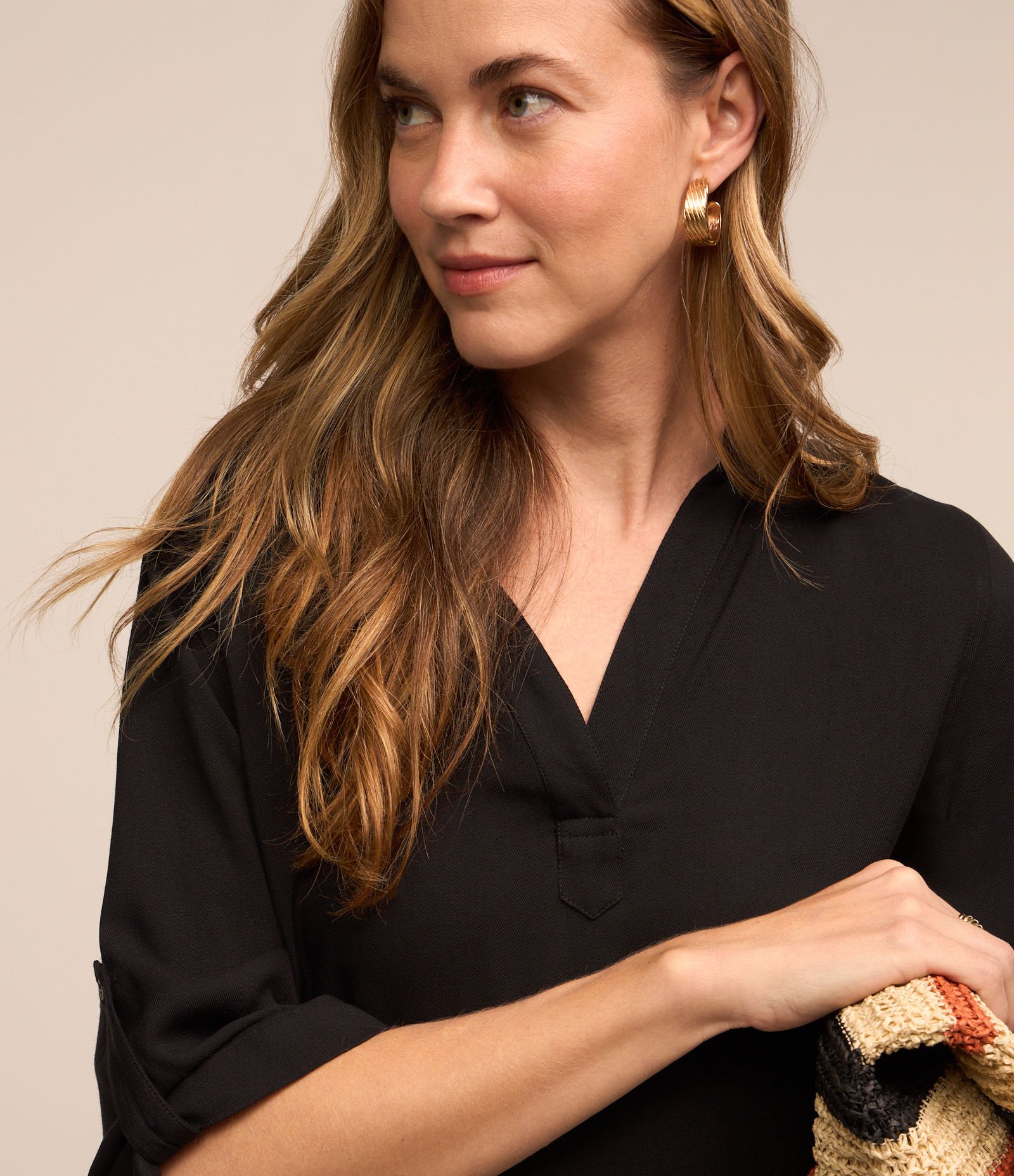 Vestido Curto em Viscose com Manga 3/4 Preto 4