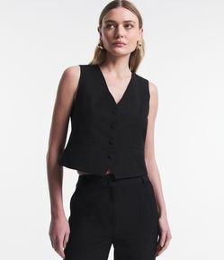 Colete Alfaiatado com Decote V e Botões Forrados