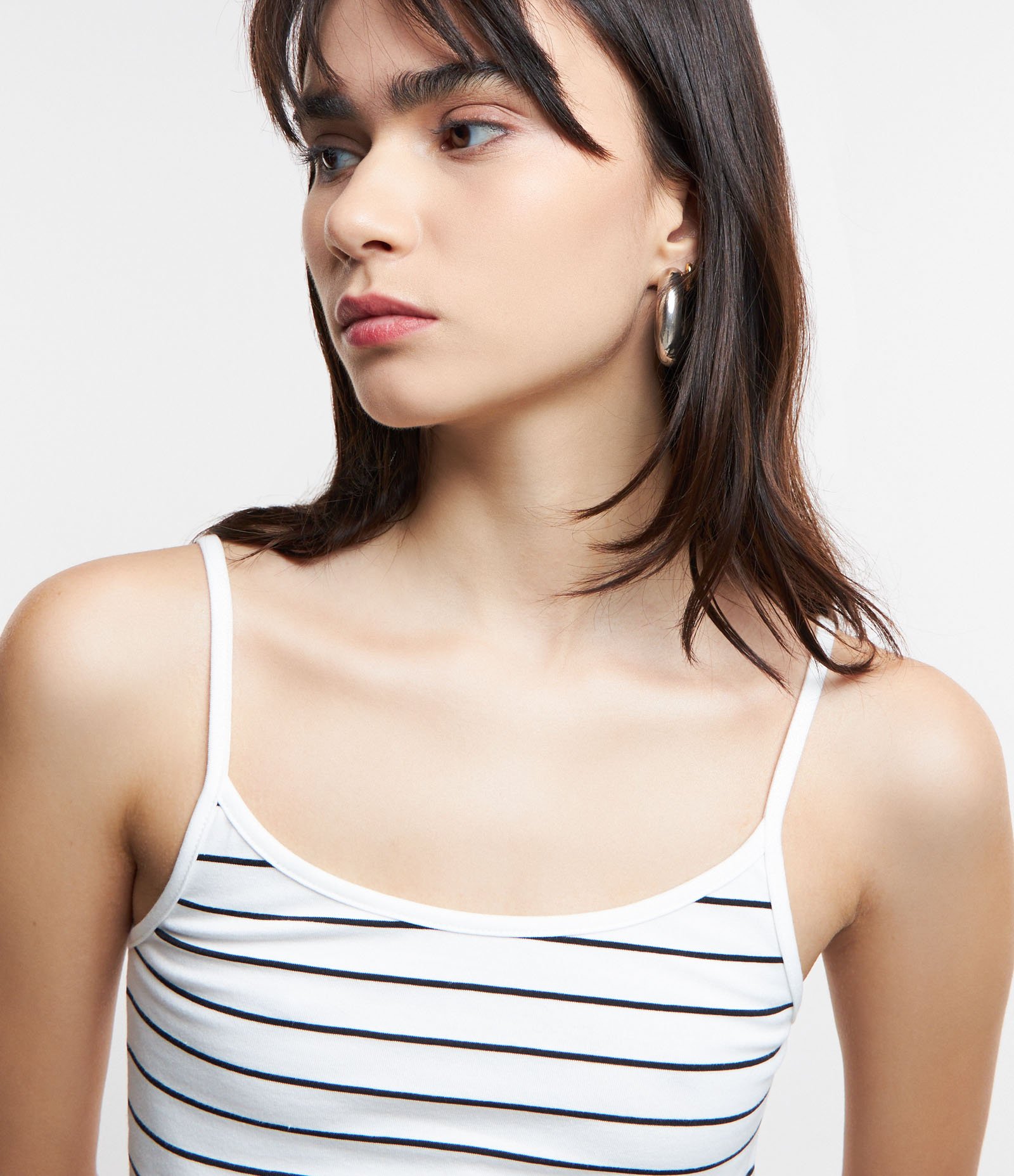 Blusa Cropped de Alça em Cotton com Listras Branco 4