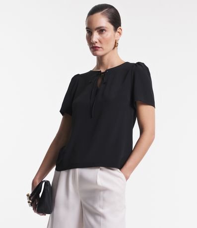 Blusa Acetinada com Amarração - MANDORAS