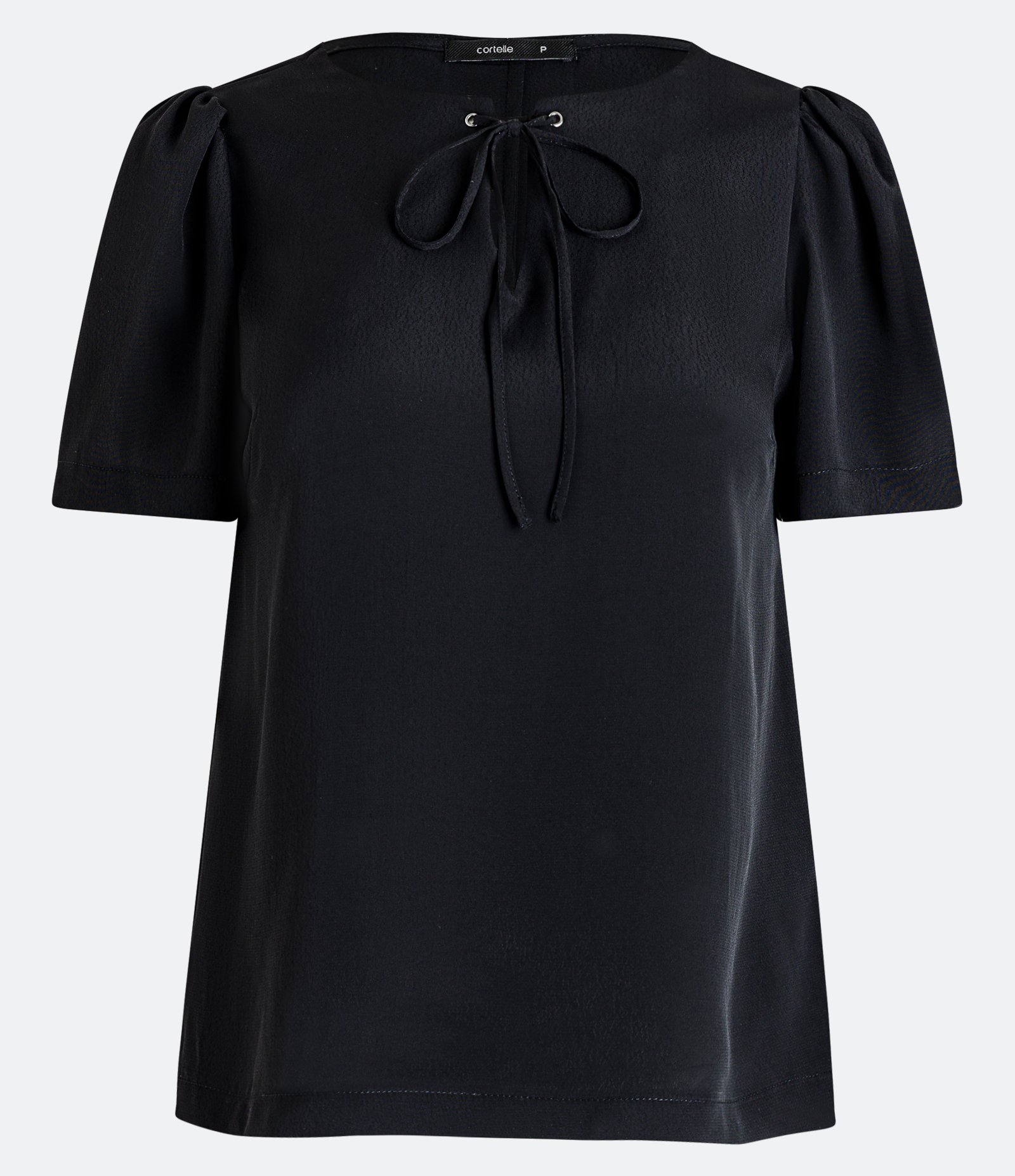 Blusa Manga Curta em Crepe Acetinado com Amarração no Decote Preto 1
