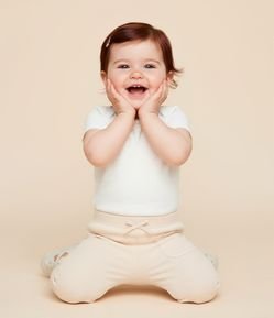 Calça Infantil em Ribana com Detalhes em Renda - Tam 0 a 18 meses