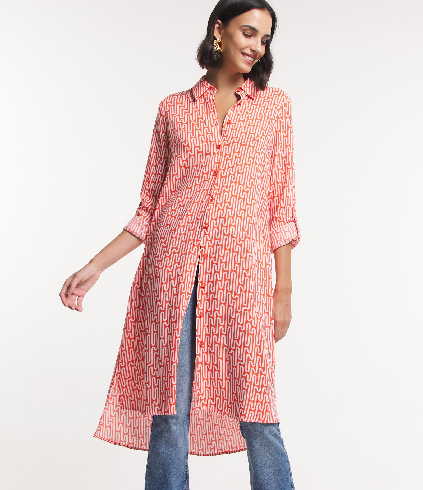 Vestido Chemise Midi em Viscolinho com Abotoamento e Estampa Abstrata Laranja Coral 1