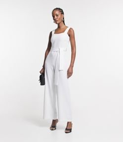 Macacão de Alça em Crepe com Cinto de Tecido