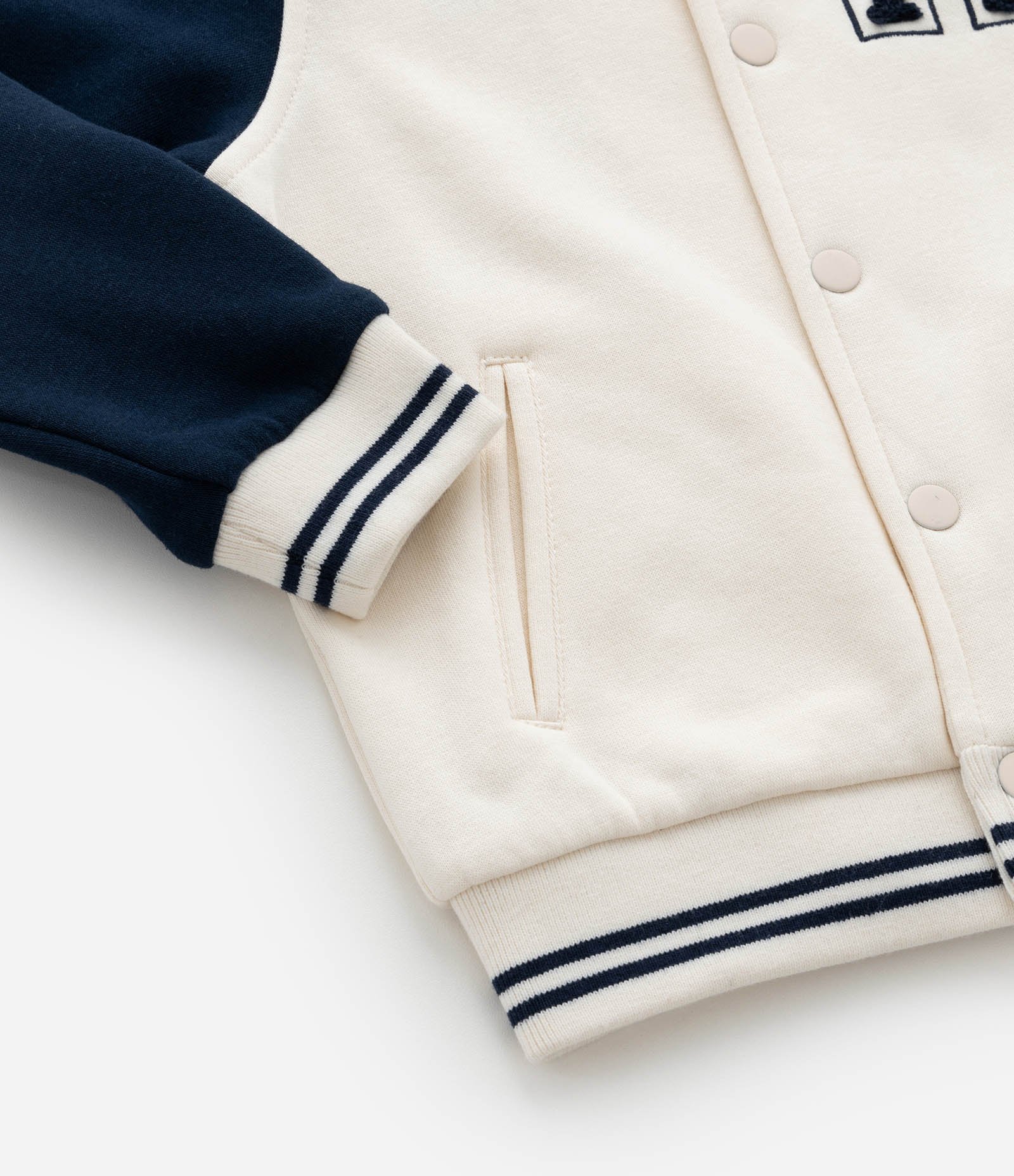 Blusão College Infantil com Estampa do Mickey - Tam  1 a 5 anos Off White 7