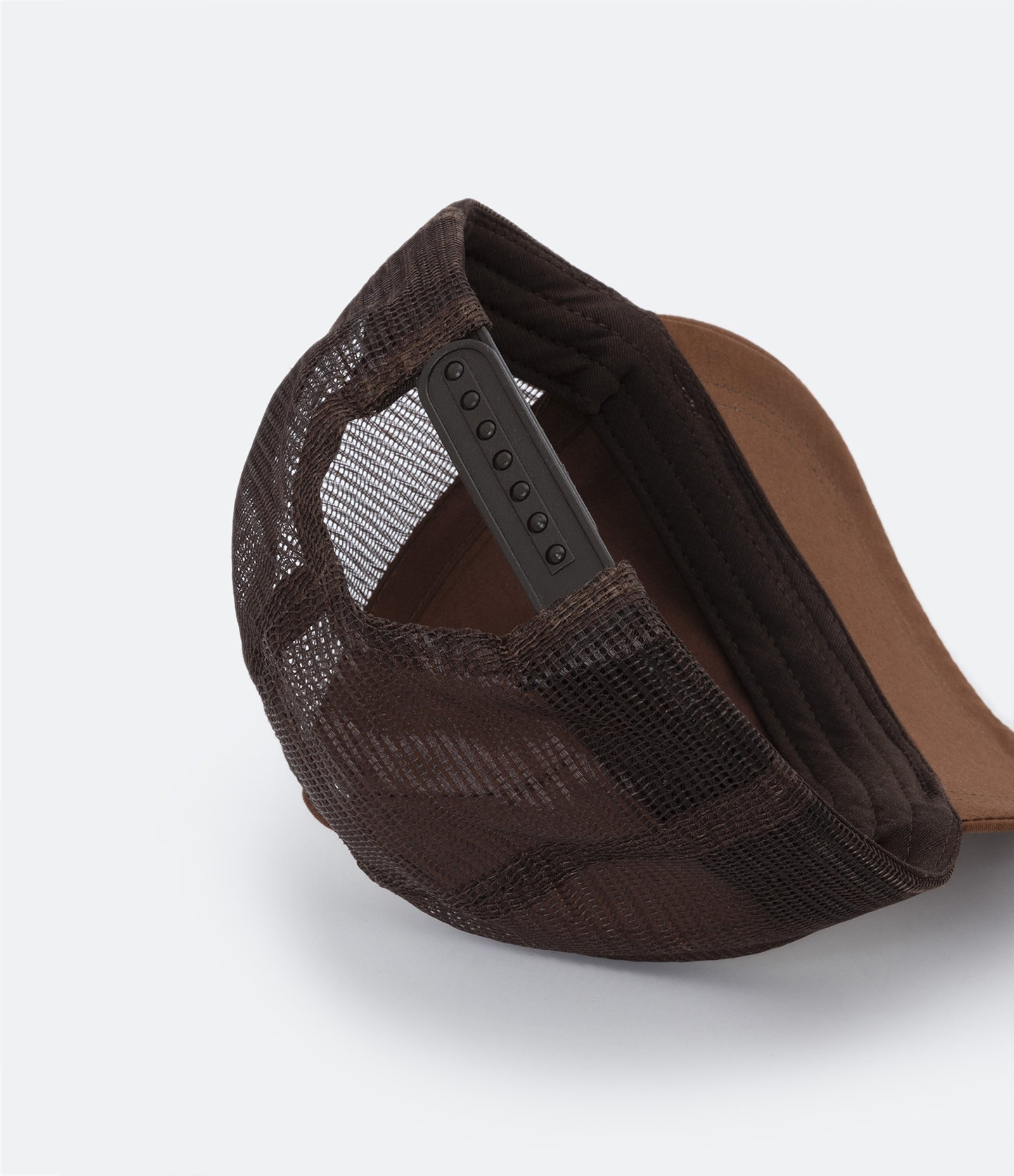 Boné Aba Curva Infantil em Sarja com Telinha e Silk com Bordado de Urso Bege 3