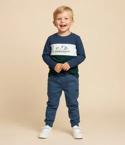 Calça Infantil em Sarja com Bolsos e Recortes - Tam 1 a 5 anos