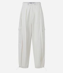 Calça Balloon com Ilhós e Puxadores na Cintura e Barra