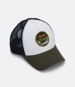 Boné Trucker em Algodão com Aba Curva Patch Alaska e Telinha