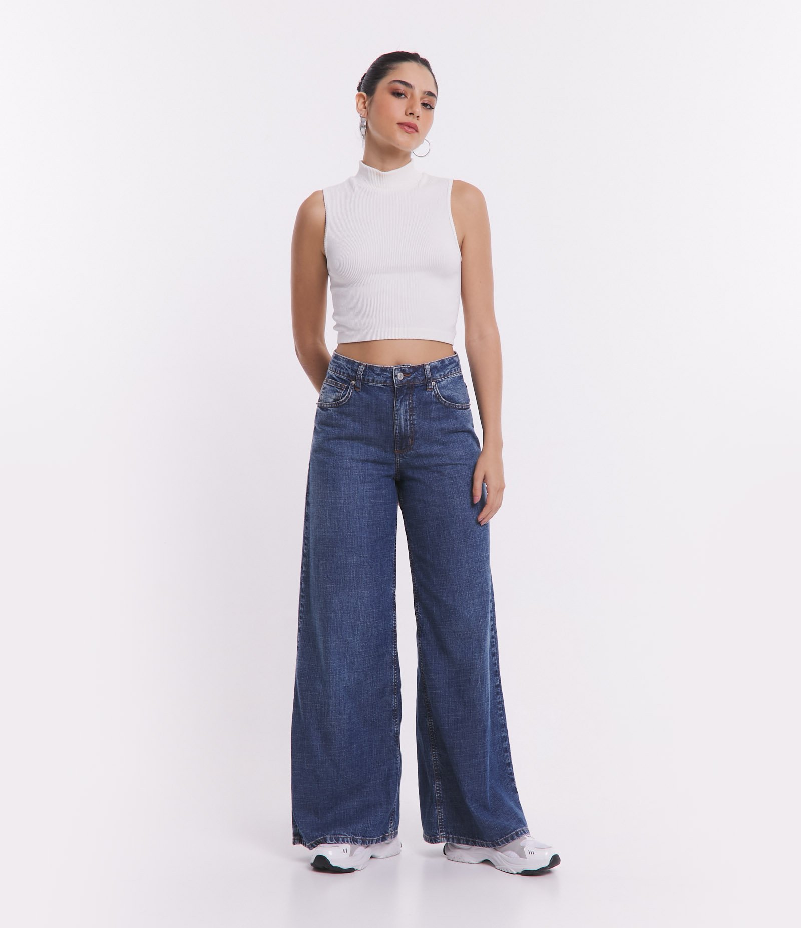 Blusa Regata em Poliamida Canelada Sem Costura e com Golinha Alta Branco 2