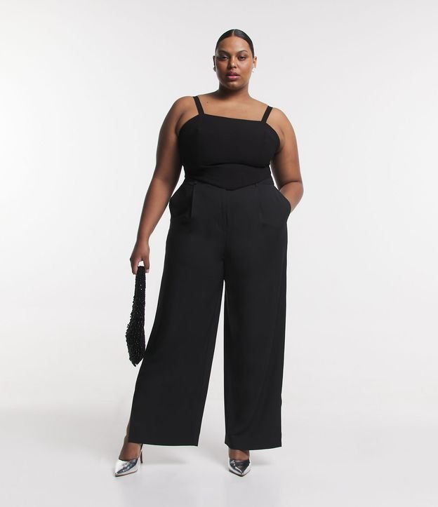 Calça Reta Alfaiatada com Bolso e Fenda na Barra Curve & Plus Size