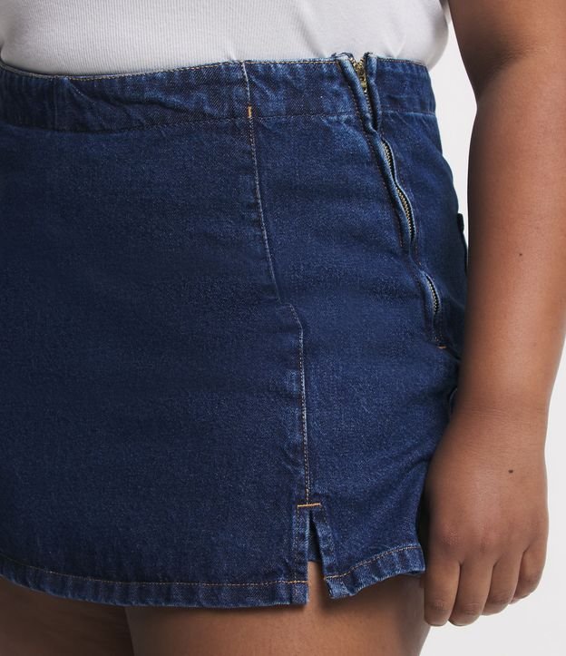 Short Saia Jeans com Fechamento em Zíper Lateral Curve & Plus Size Azul 4