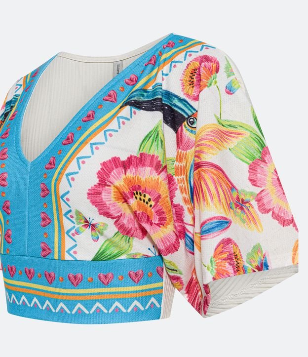 Blusa Cropped em Ribana Texturizada com Estampa Floral com Corações Branco 6