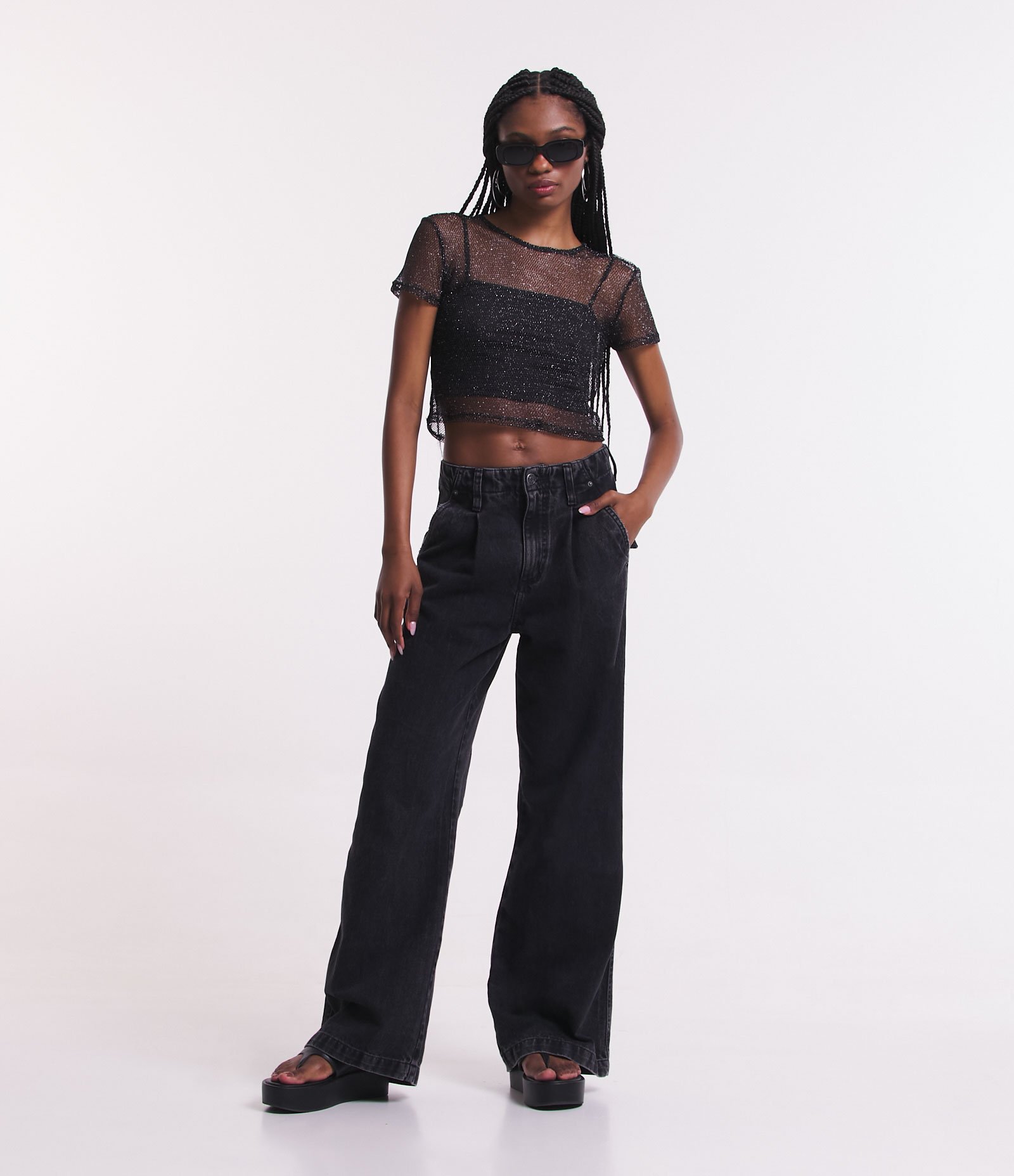 Blusa Cropped em Tela com Forro de Alcinha Preto 2