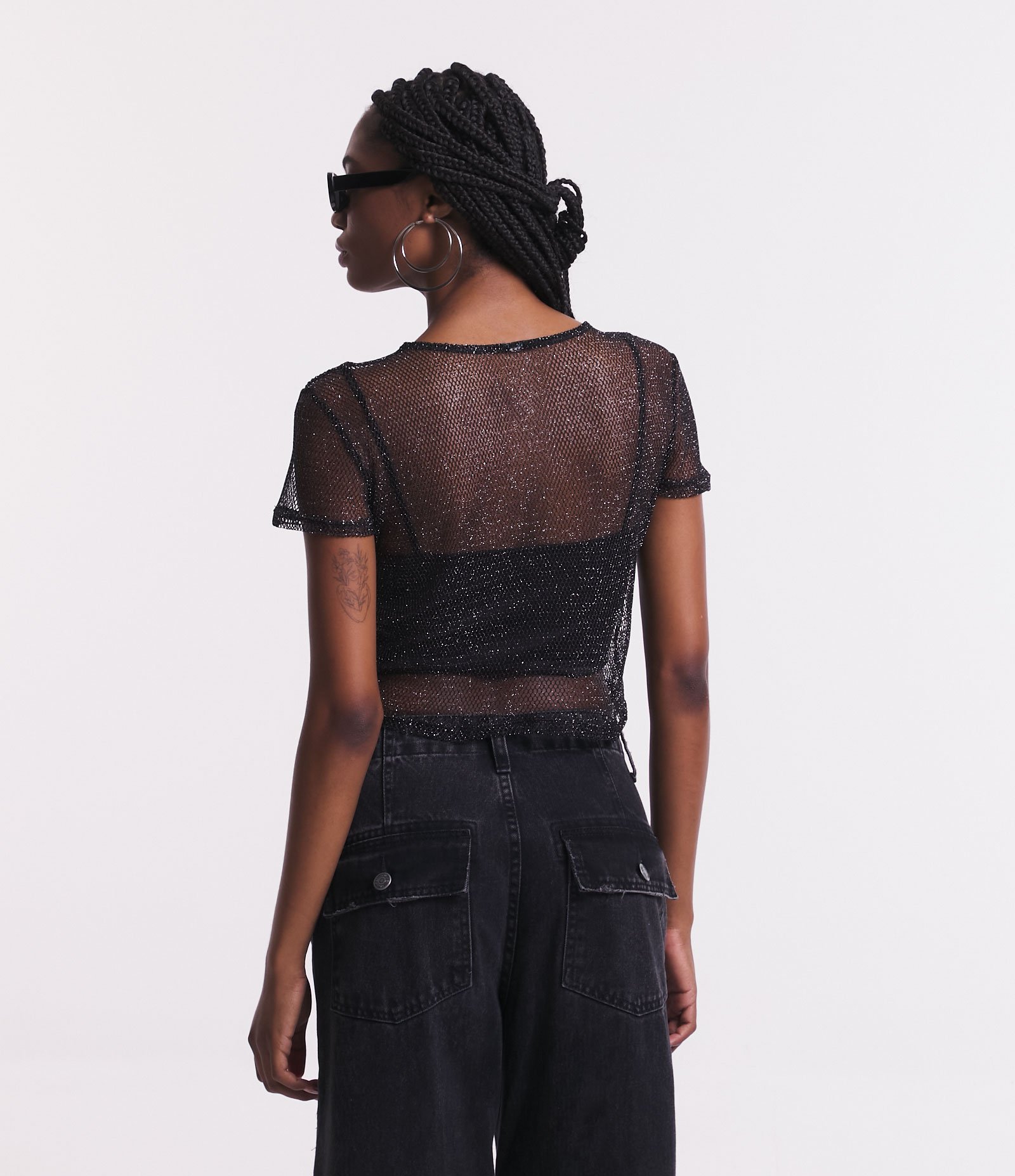 Blusa Cropped em Tela com Forro de Alcinha Preto 3