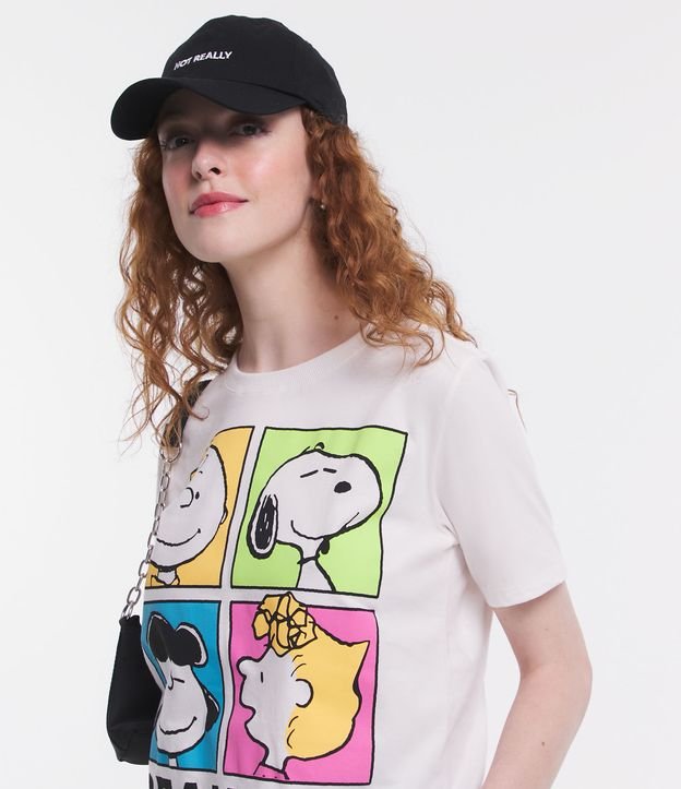 Camiseta Alongada em Meia Malha com Estampa Snoopy Quadrinhos Branco 4
