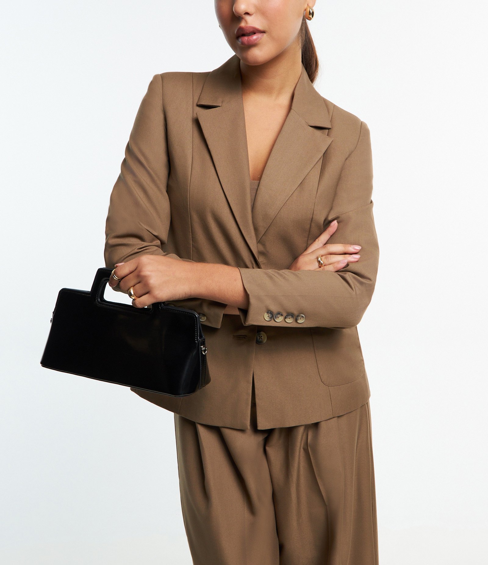 Blazer Alfaiatado com Abotoamento Simples e Bolsos Frontais Bege 5