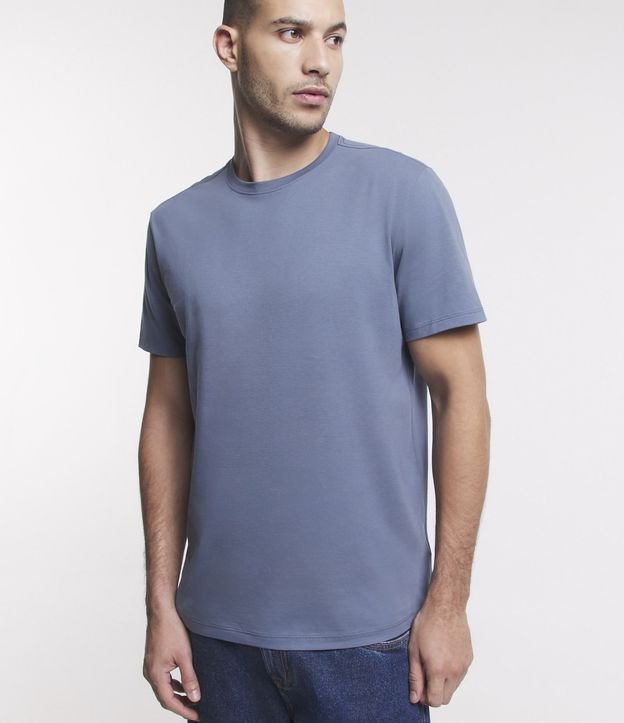 Camiseta Comfort Básica em Algodão Peruano Azul 4