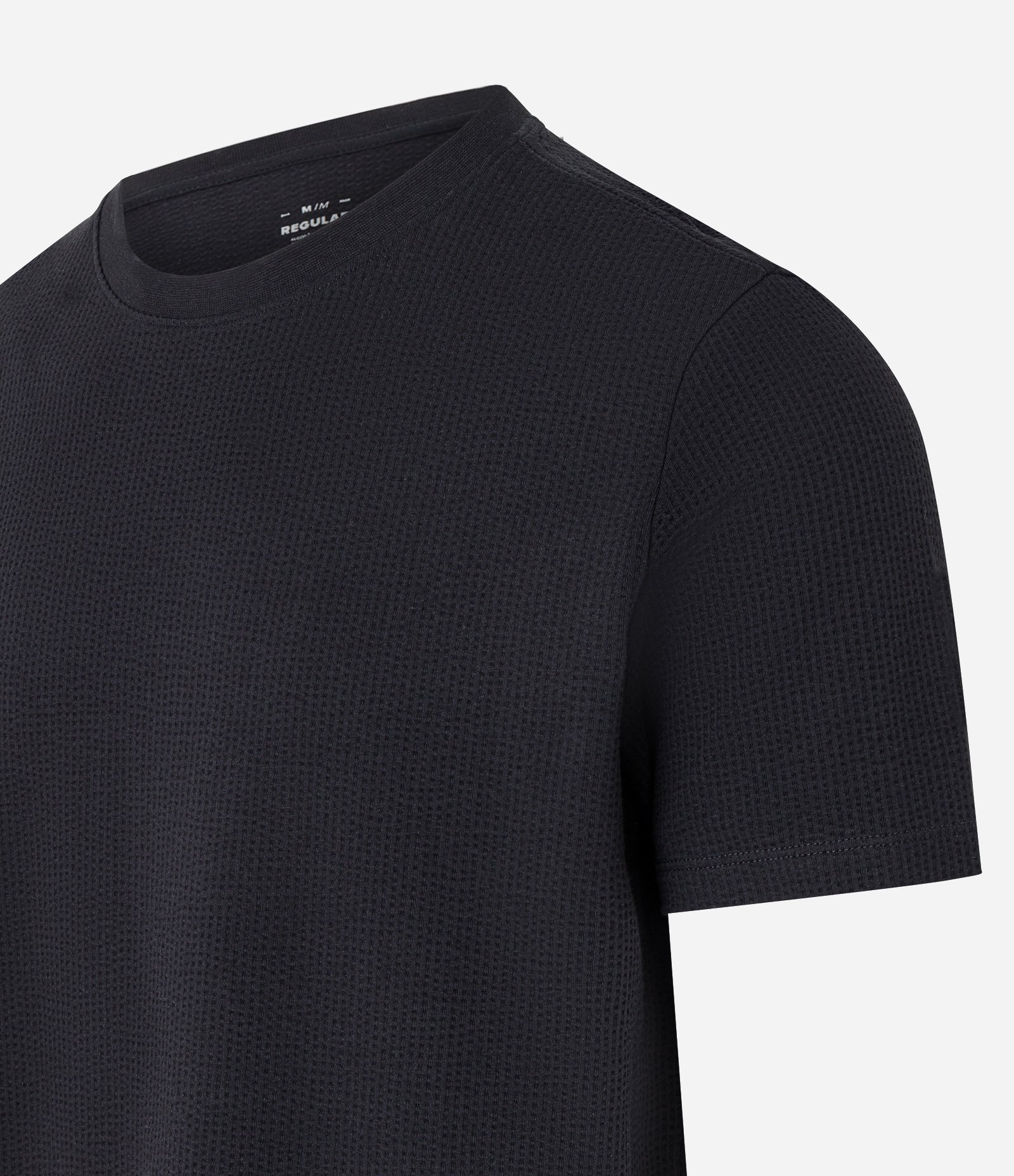 Camiseta Regular em Ana Ruga com Textura e Manga Curta Preto 6
