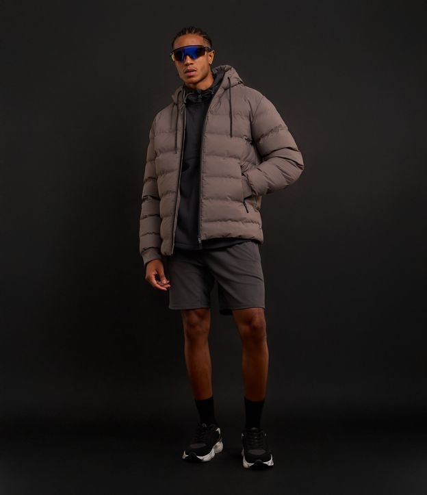 Jaqueta Puffer Esportiva sem Costura com Capuz